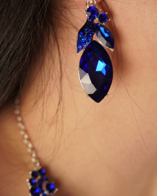 Blue Sapphire Leaf Marquise Stone Necklace & Earrings Set
