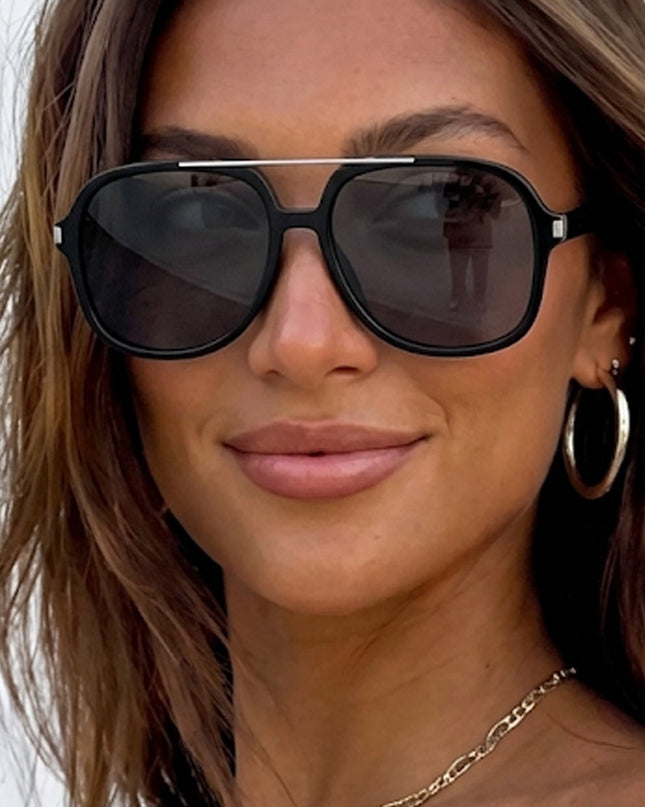 Black Aviator Tinted Sunglasses