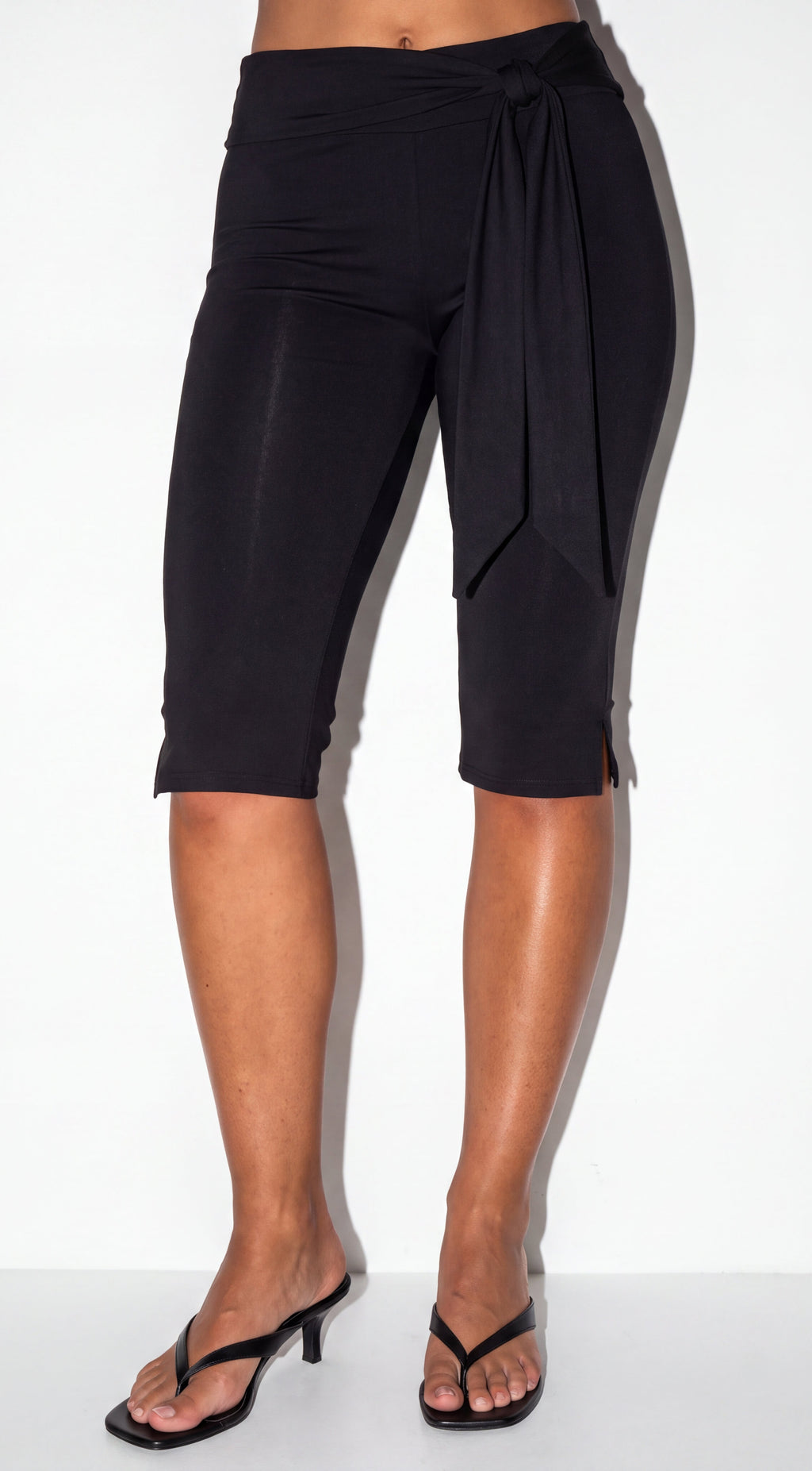 Black Side Tie Capri Leggings