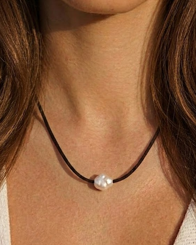 Gold Gold Dipped Cord Pearl Necklace