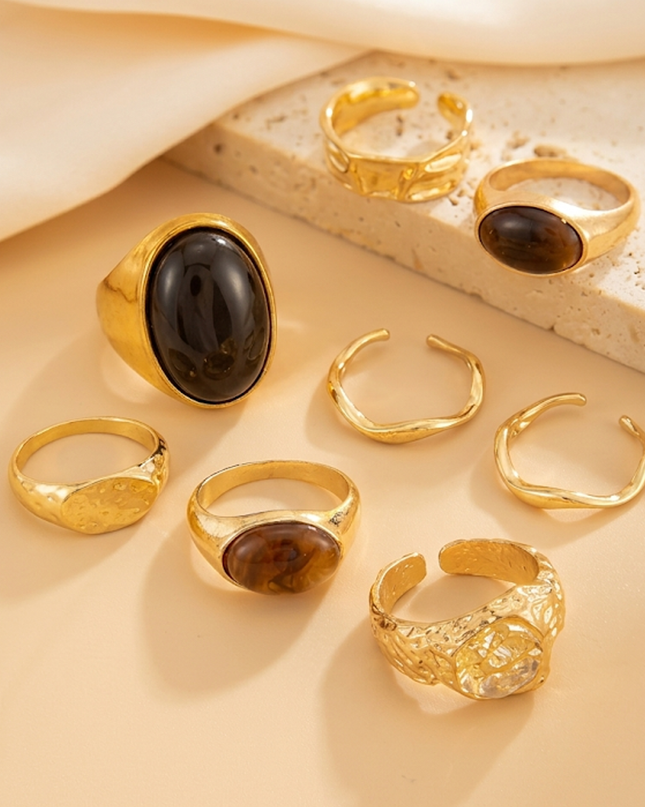 Gold Retro 8 Piece Rings Set